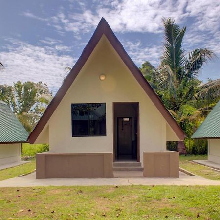 OYO 89896 Sedili Inn Resort Kota Tinggi Esterno foto